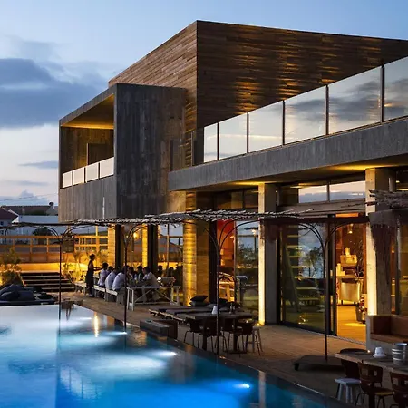 Otel Noah Surf House Portugal