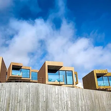Otel Noah Surf House Portugal *