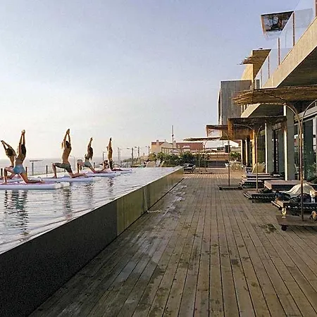Otel Noah Surf House Portugal Santa Cruz (Oeste)